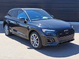 Used 2024 Audi Q5 e Prestige w/ Prestige Package image 2