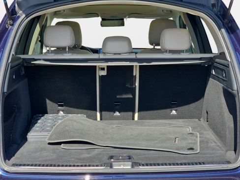 Used 2022 Mercedes-Benz GLC 300 image 12