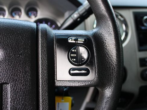 Used 2016 Ford F250 XLT w/ XLT Value Package image 23