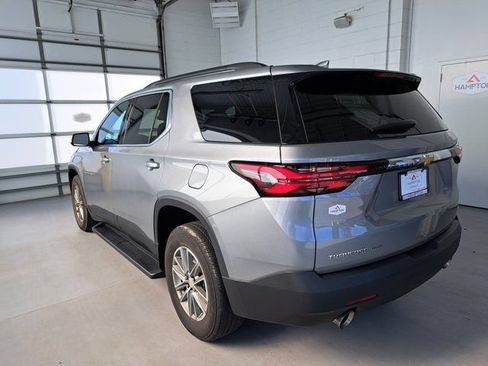 Used 2023 Chevrolet Traverse LT AWD/4WD image 7