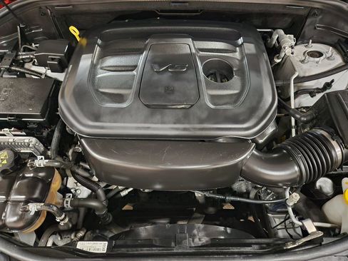 Used 2019 Jeep Grand Cherokee Altitude image 51