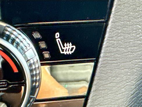 New 2026 Mitsubishi Outlander SE image 21