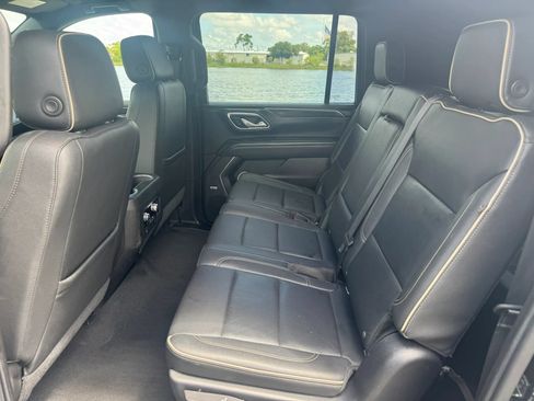 Used 2021 GMC Yukon XL SLT RWD image 13