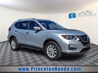 Used 2019 Nissan Rogue SV video 1