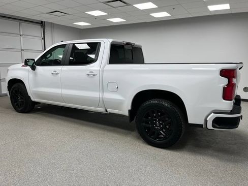 Used 2024 Chevrolet Silverado 1500 RST w/ Convenience Package II AWD/4WD image 12