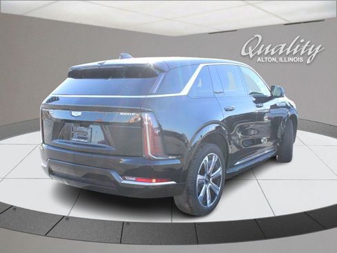 New 2025 Cadillac Escalade IQ Luxury 2 AWD/4WD image 3