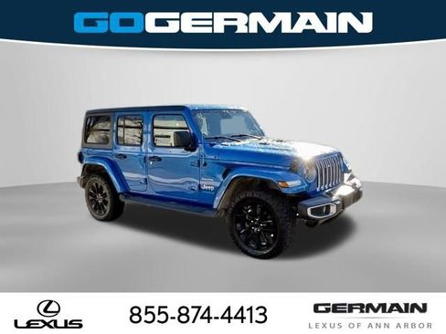 Used 2021 Jeep Wrangler Unlimited Sahara w/ Dual Top Group image 10