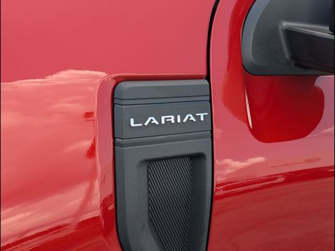 Used 2024 Ford Maverick Lariat FWD image 25