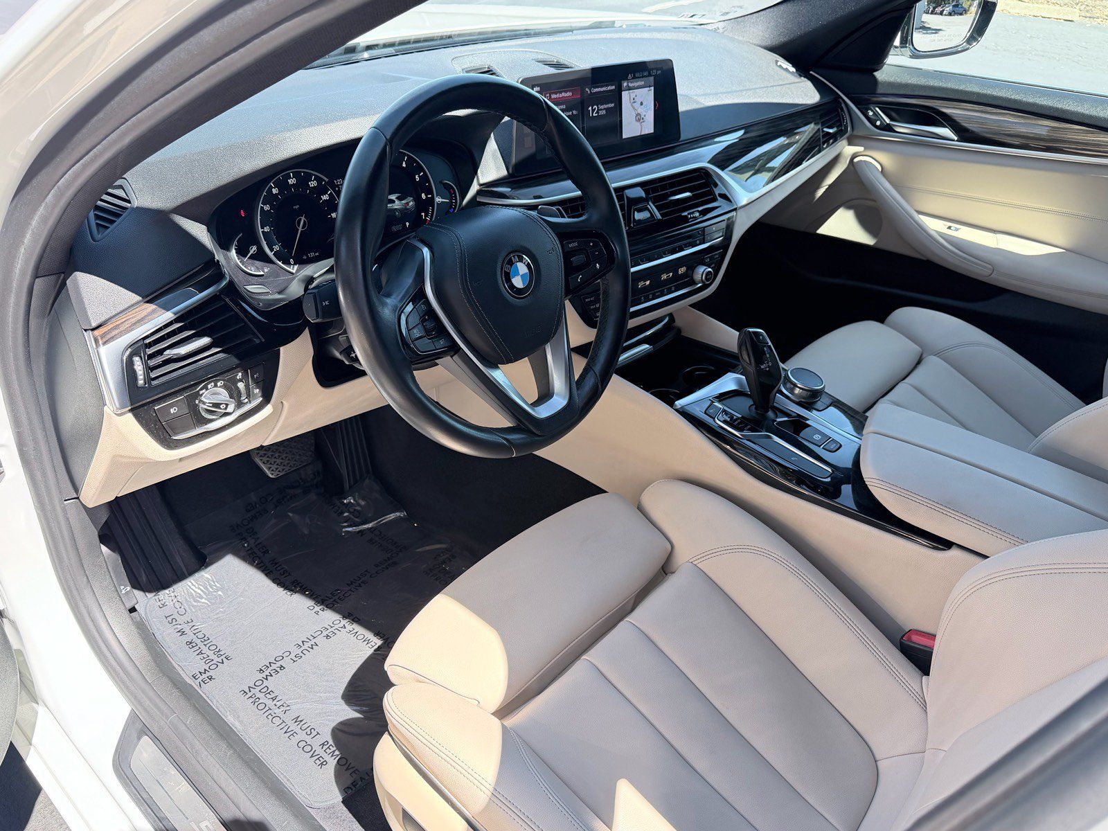 Used 2018 BMW 530i RWD image 12