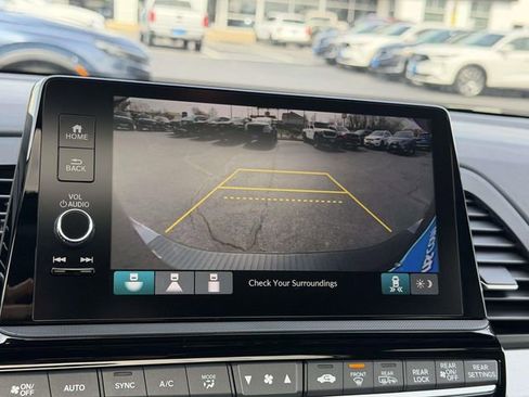 Used 2026 Honda Odyssey EX-L image 21