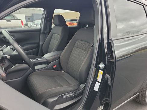 Used 2024 Honda HR-V Sport image 19