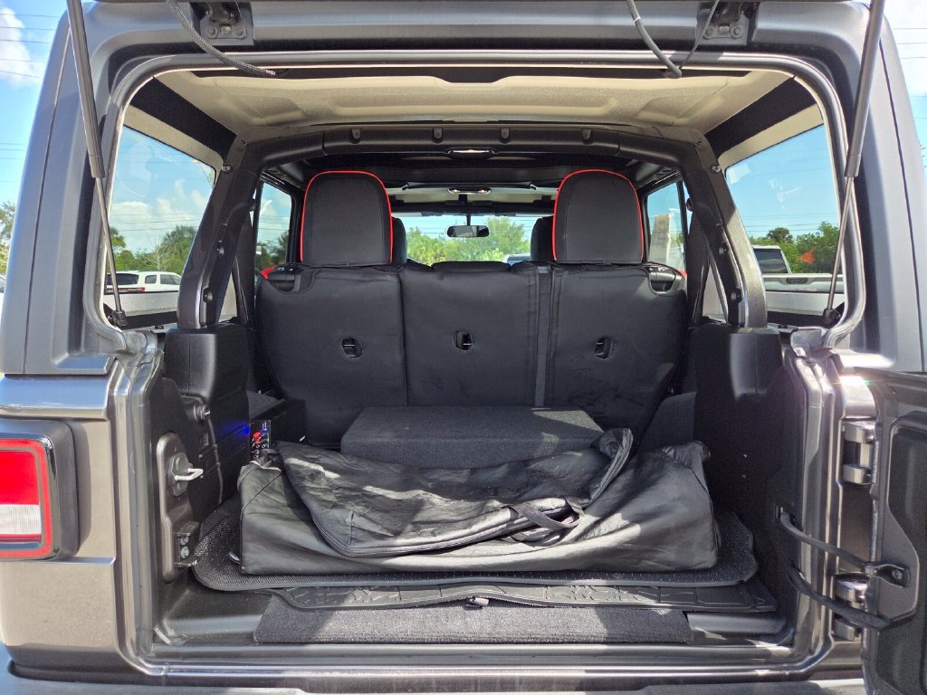 Used 2021 Jeep Wrangler Unlimited Sport AWD/4WD image 20