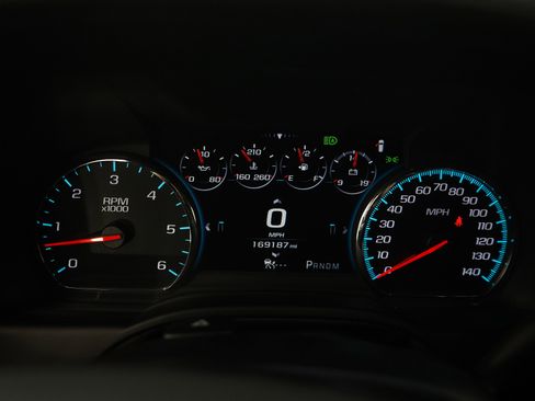 Used 2016 Chevrolet Suburban LTZ AWD/4WD image 34