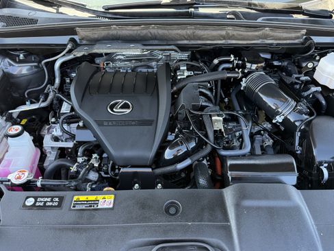 Certified 2024 Lexus RX 500h F Sport w/ Convenience Package AWD/4WD image 32
