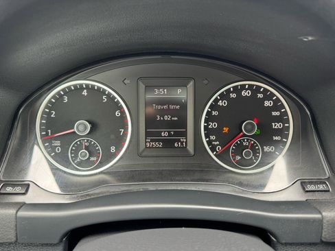 Used 2013 Volkswagen Tiguan S AWD/4WD image 17