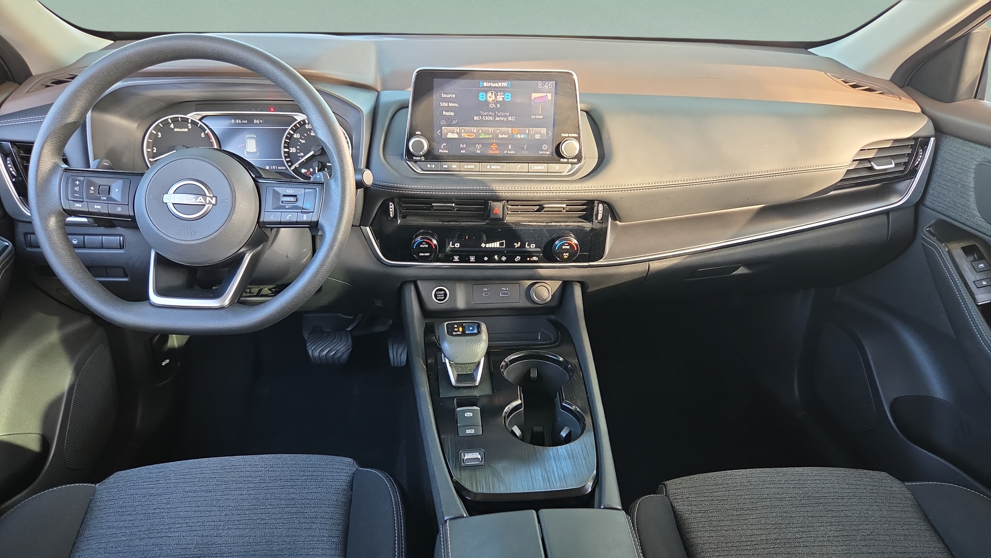 Used 2022 Nissan Rogue SV FWD image 12