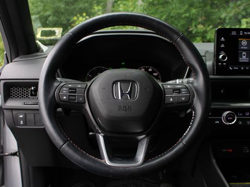 Used 2025 Honda CR-V Sport-L image 10