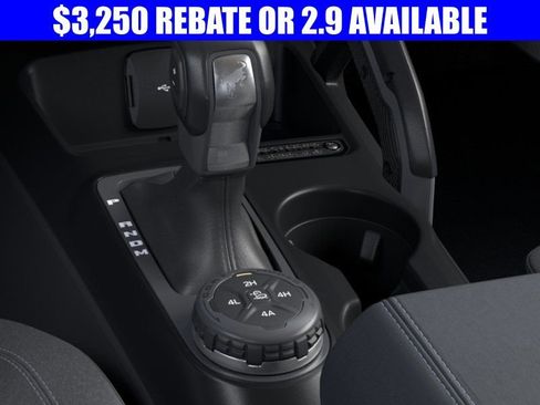 New 2025 Ford Bronco Big Bend w/ Black Diamond Package image 17