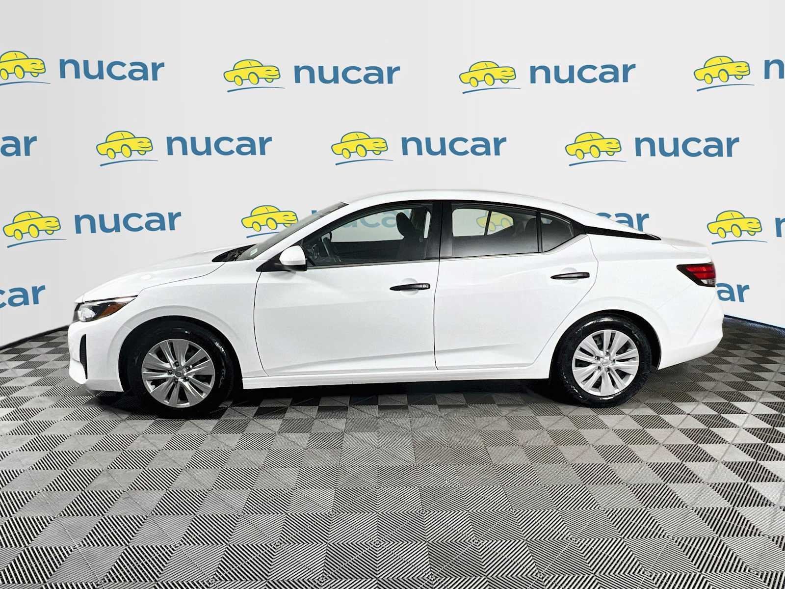 Used 2025 Nissan Sentra S FWD image 4