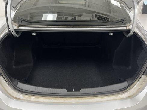 Used 2021 Chevrolet Malibu RS FWD image 23