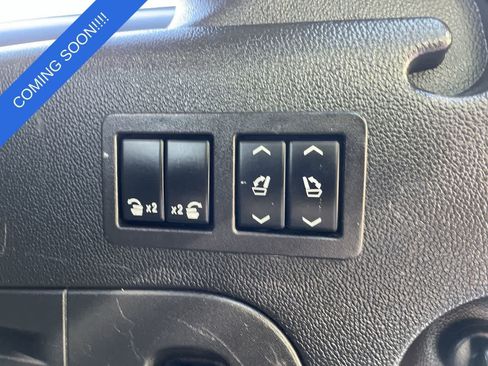 Used 2019 Chevrolet Suburban LT AWD/4WD image 18