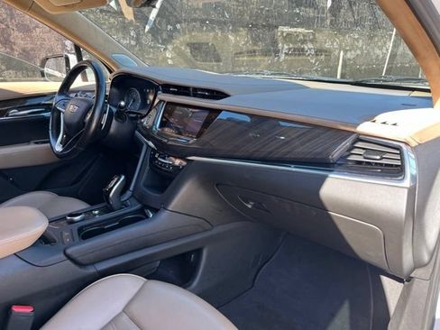 Used 2023 Cadillac XT6 Sport w/ Platinum Package AWD/4WD image 24