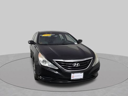 Used 2012 Hyundai Sonata GLS FWD image 3