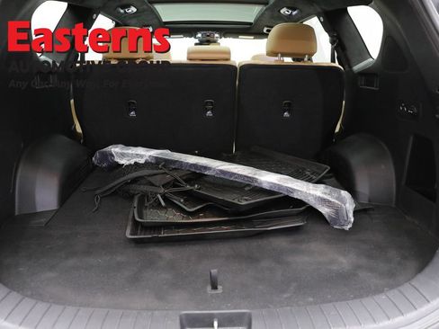 Used 2023 Hyundai Santa Fe Calligraphy AWD/4WD image 9