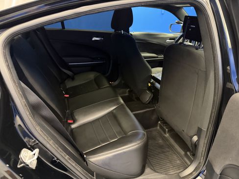 Used 2018 Dodge Charger Police w/ Integrated Display Package AWD/4WD image 29