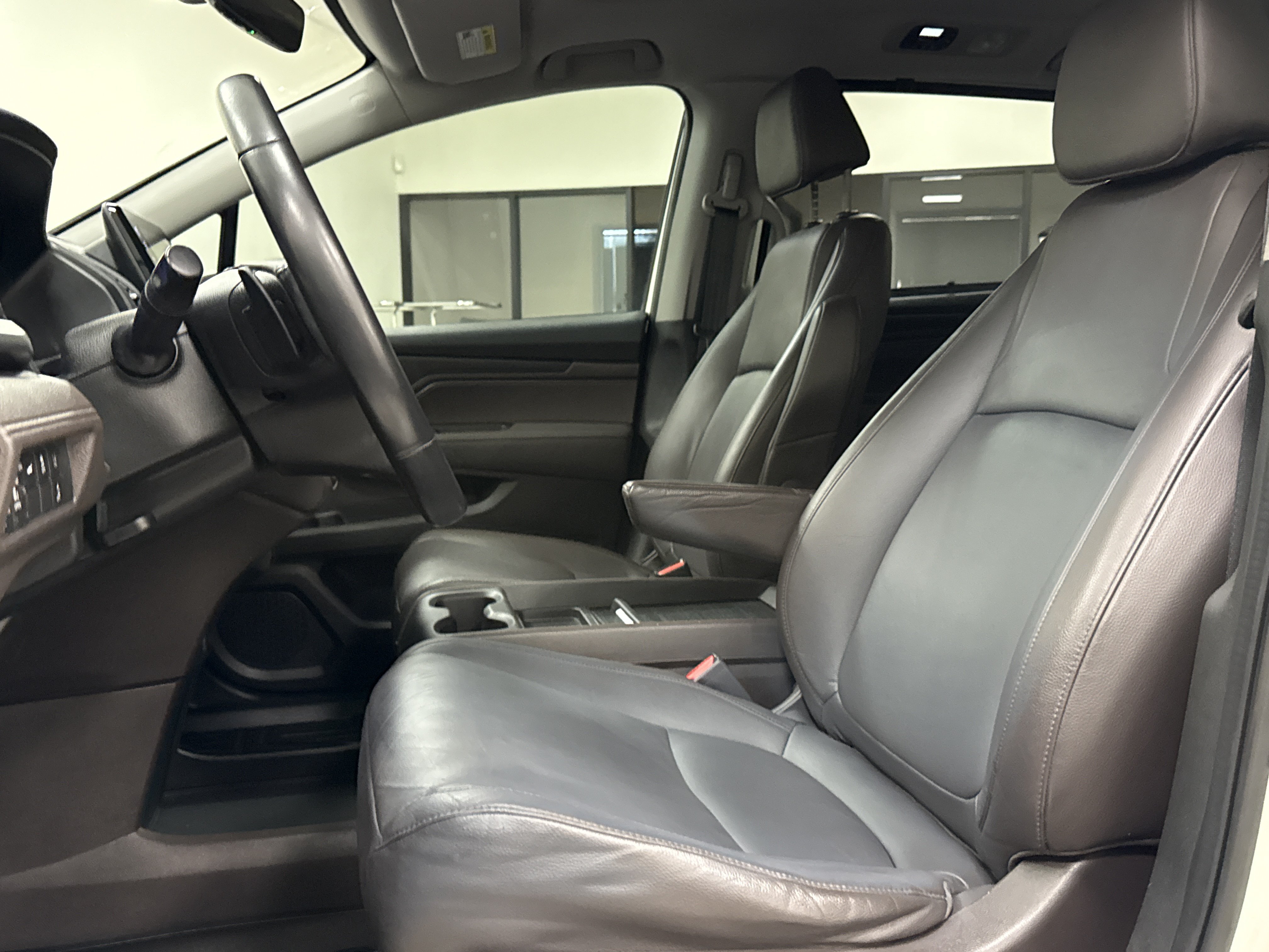 Used 2018 Honda Odyssey EX-L image 12