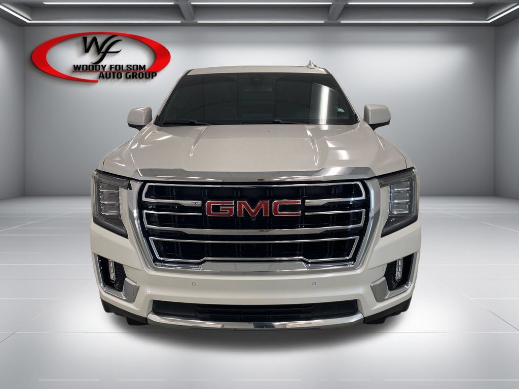 Used 2022 GMC Yukon SLT w/ SLT Premium Package AWD/4WD image 2