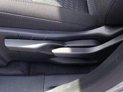 New 2026 Chevrolet Equinox LT w/ Safety and Technology Package FWD image 16