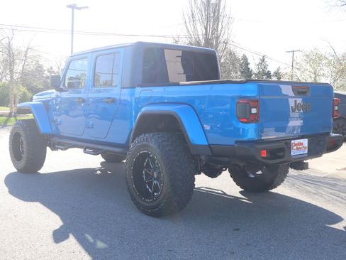 Used 2021 Jeep Gladiator Sport image 10