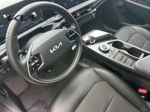 Certified 2024 Kia EV6 Light RWD image 11