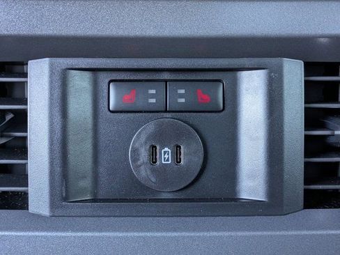 Certified 2024 Ford F350 Lariat w/ Lariat Ultimate Package image 18