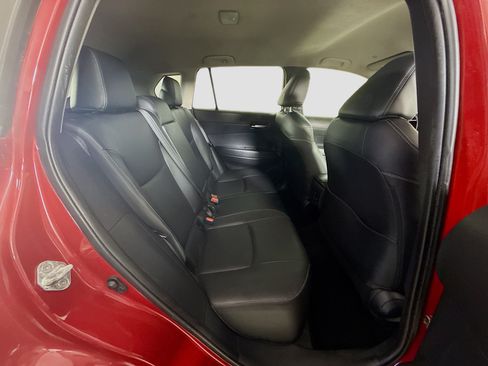 Used 2022 Toyota Corolla Cross XLE FWD image 27