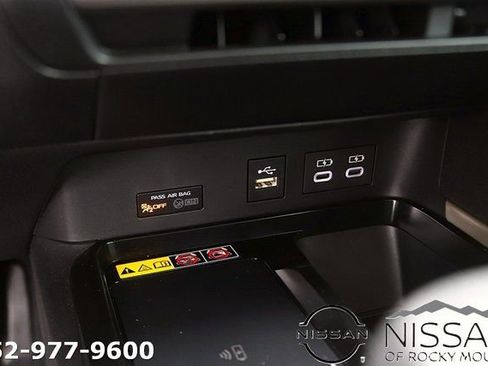 Used 2025 Toyota Camry LE image 19