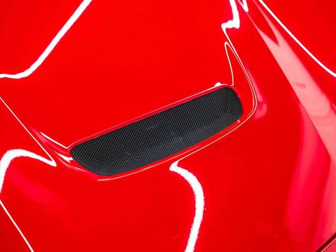 Used 2014 Ferrari F12 Berlinetta image 16