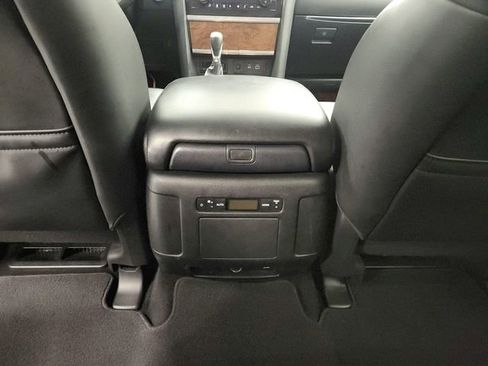 Used 2024 Nissan Armada SL image 41