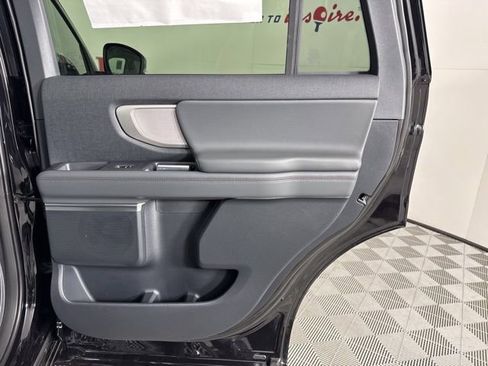 New 2025 Ford Expedition Active image 24