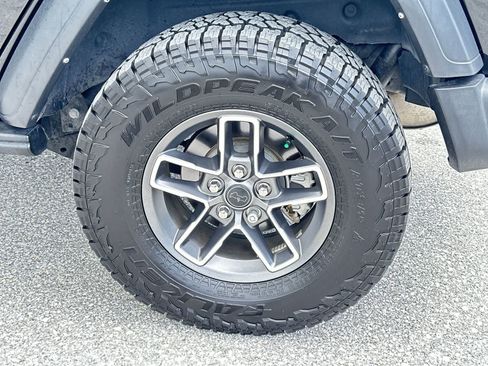 Used 2023 Jeep Wrangler Unlimited Sport AWD/4WD image 12