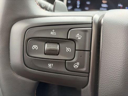 Used 2025 GMC Sierra 1500 AT4 w/ AT4 Premium Package AWD/4WD image 24