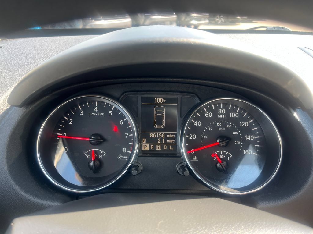 Used 2015 Nissan Rogue S w/ Convenience Package FWD image 13