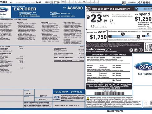 Used 2020 Ford Explorer XLT w/ Equipment Group 202A image 2