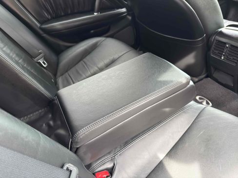 Used 2004 INFINITI Q45 Luxury w/ Journey Pkg image 91