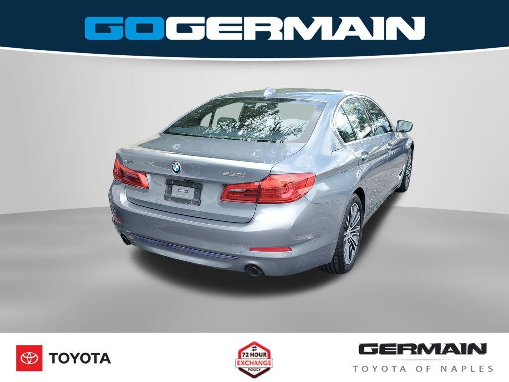 Used 2019 BMW 530i xDrive w/ Convenience Package AWD/4WD image 10