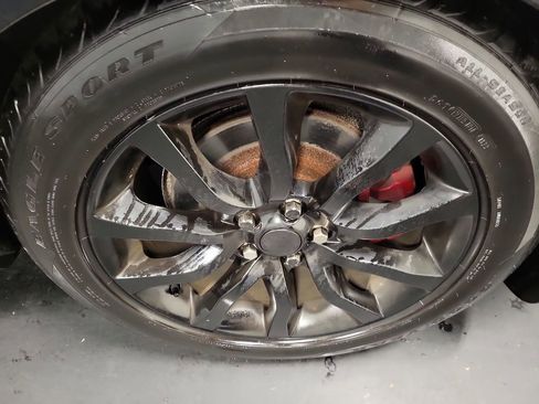 Used 2017 Land Rover Range Rover Sport HSE image 11