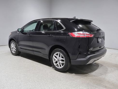 Used 2023 Ford Edge SEL w/ Convenience Package AWD/4WD image 4