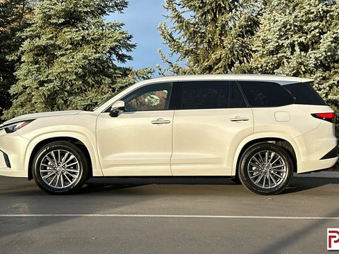 Used 2024 Lexus TX 350 AWD image 7