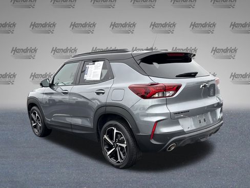 Certified 2022 Chevrolet TrailBlazer RS w/ Driver Confidence Package image 8